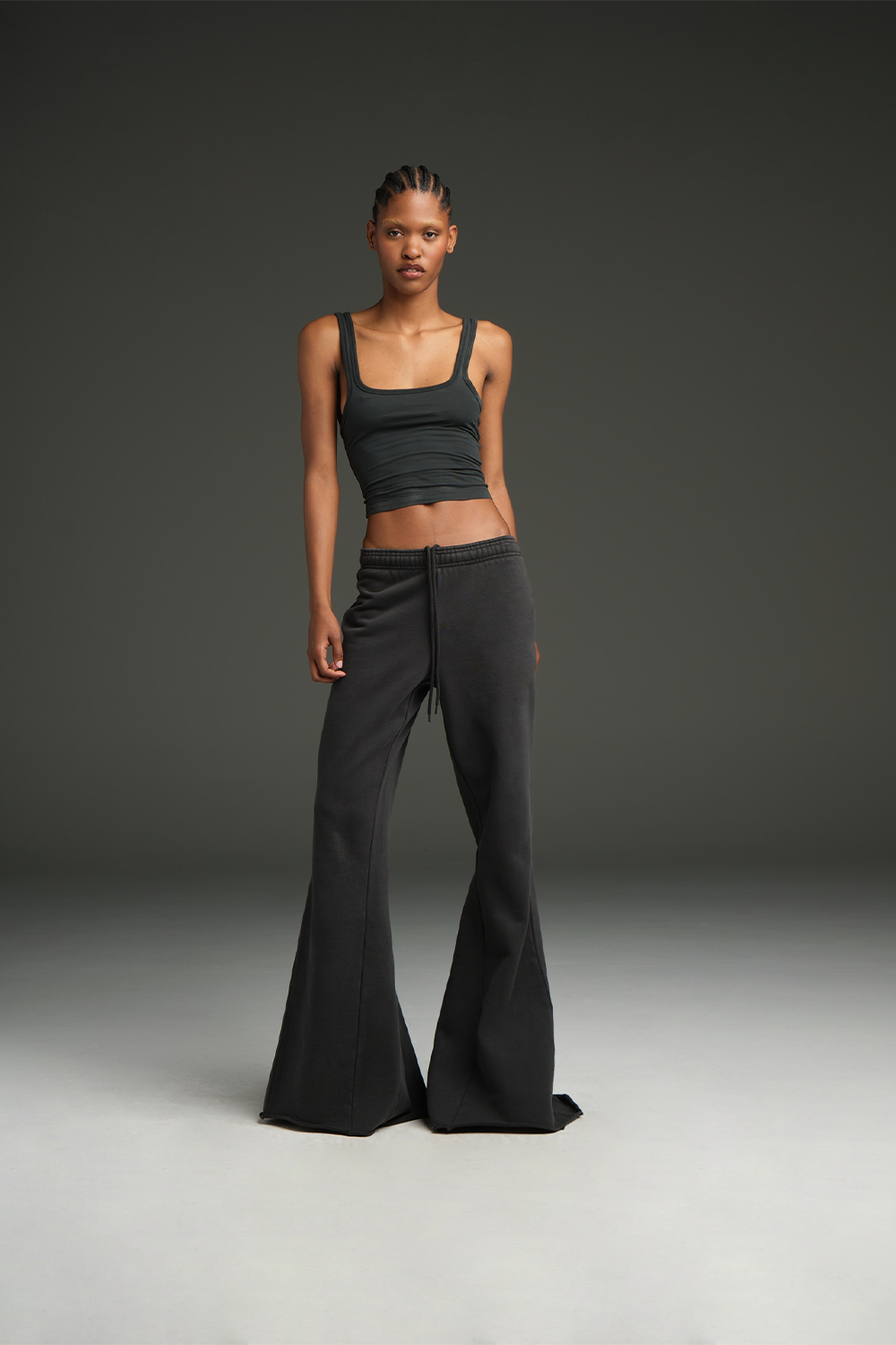 SQUARE NECK TANK | TAR