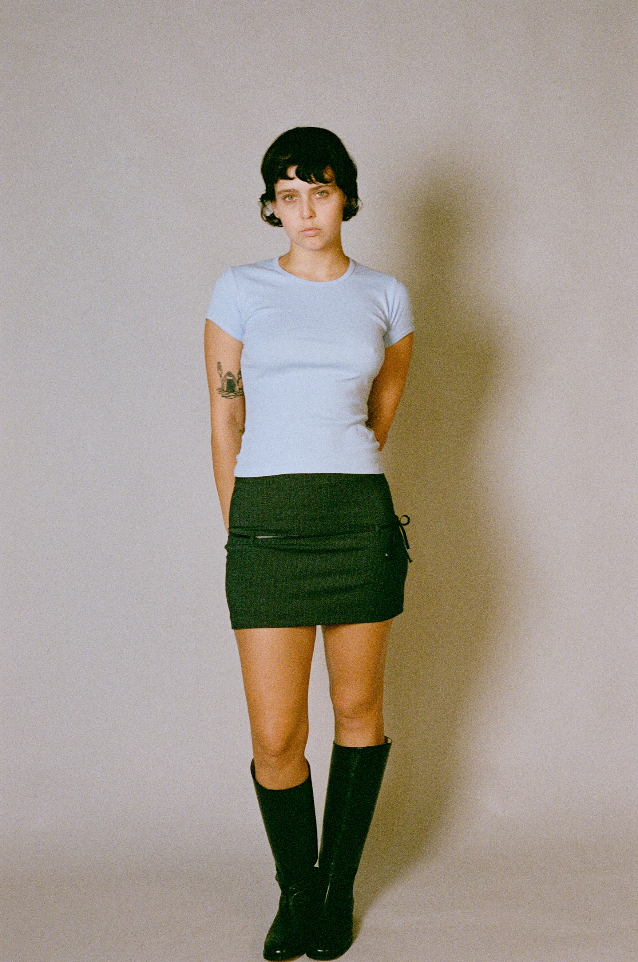 BELLEVUE TEE - BABY BLUE