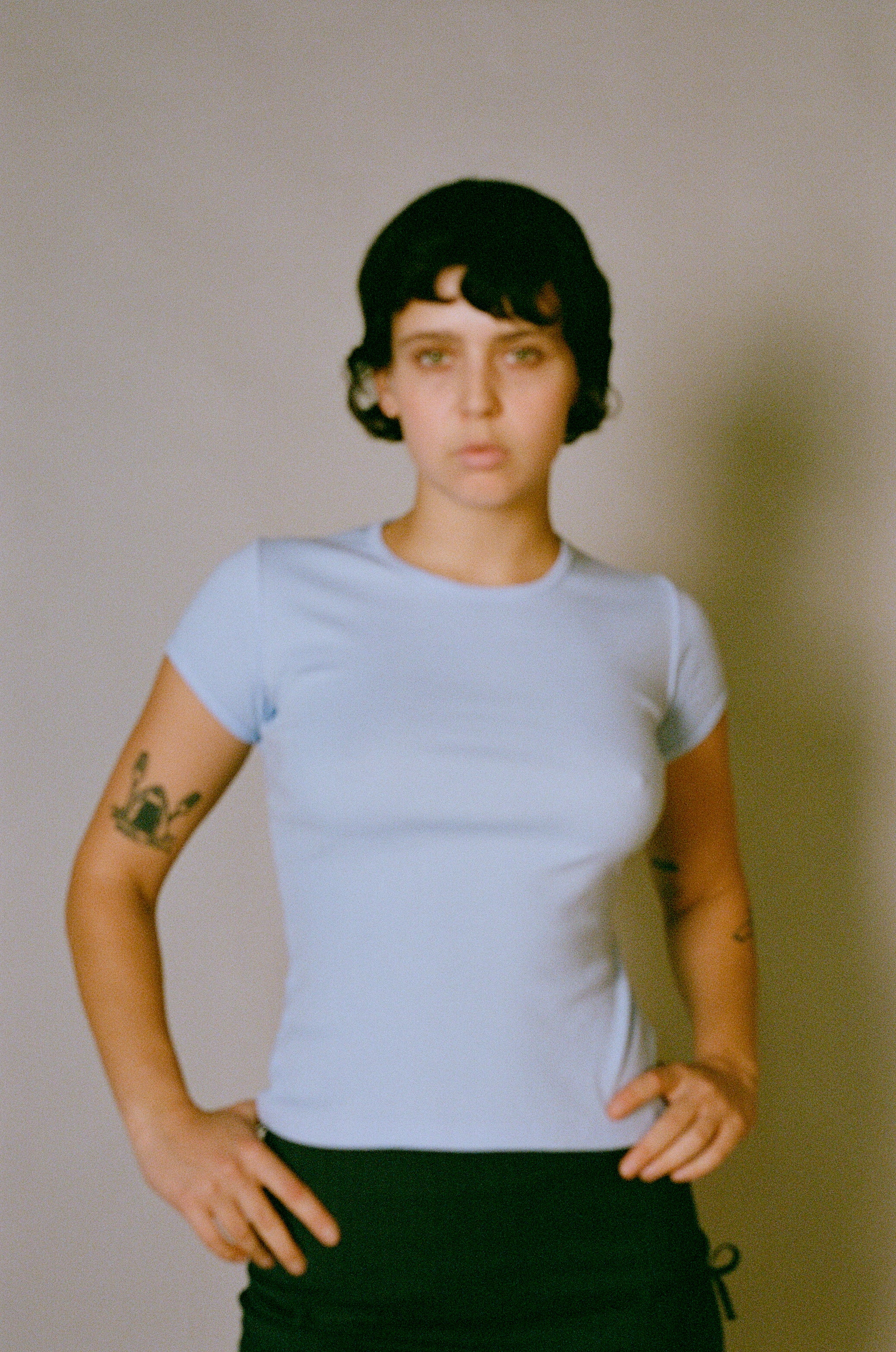BELLEVUE TEE - BABY BLUE
