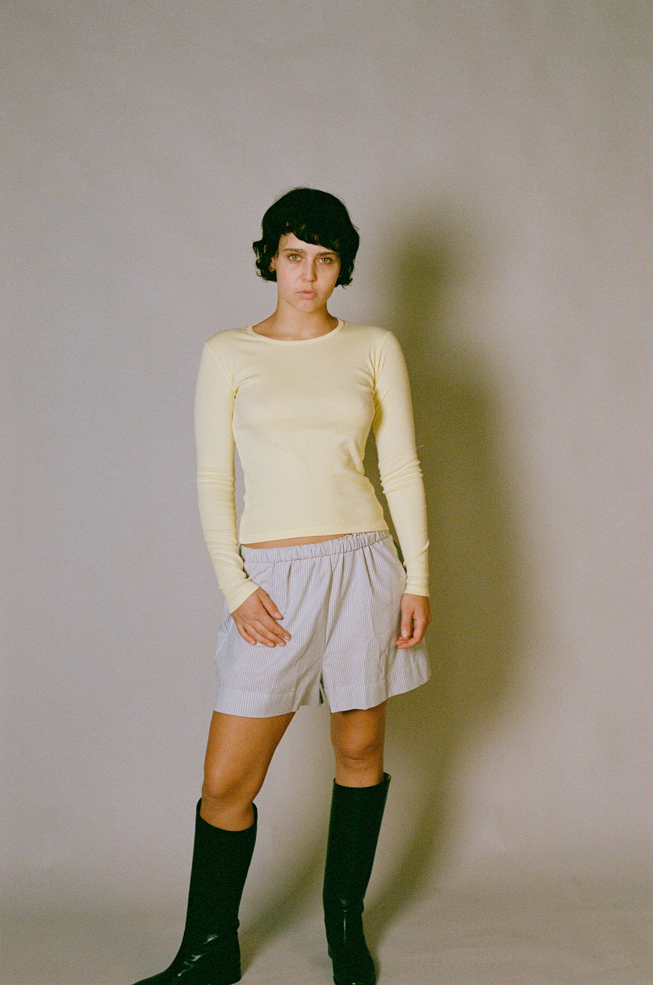 LONG SLEEVE BELLEVUE TEE - BANANA CREAM