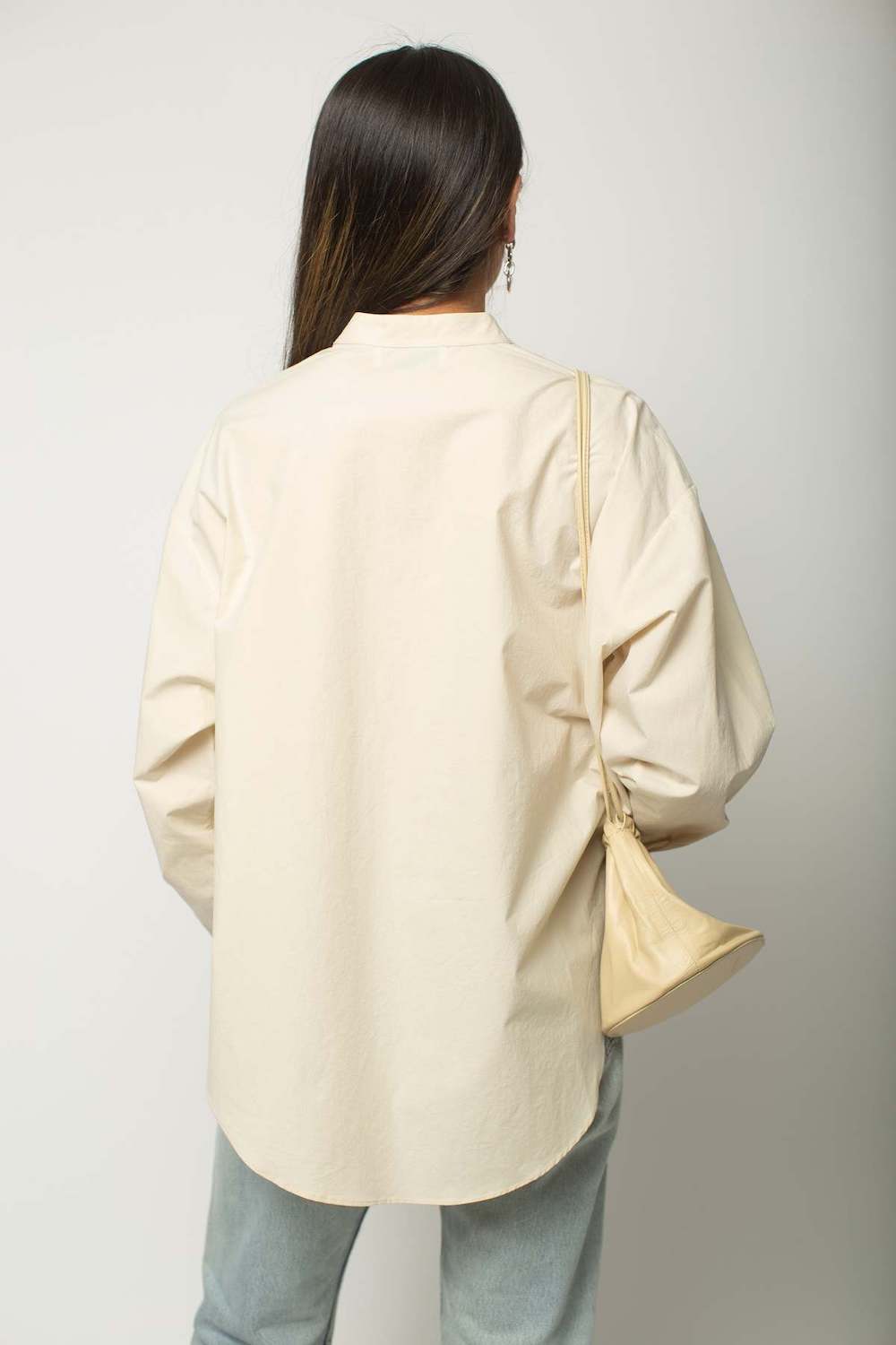 Oversize Button down | eggshell | Top NZ | MODERN WEAVING NZ | Black Box Boutique Auckland | Womens Fashion NZ