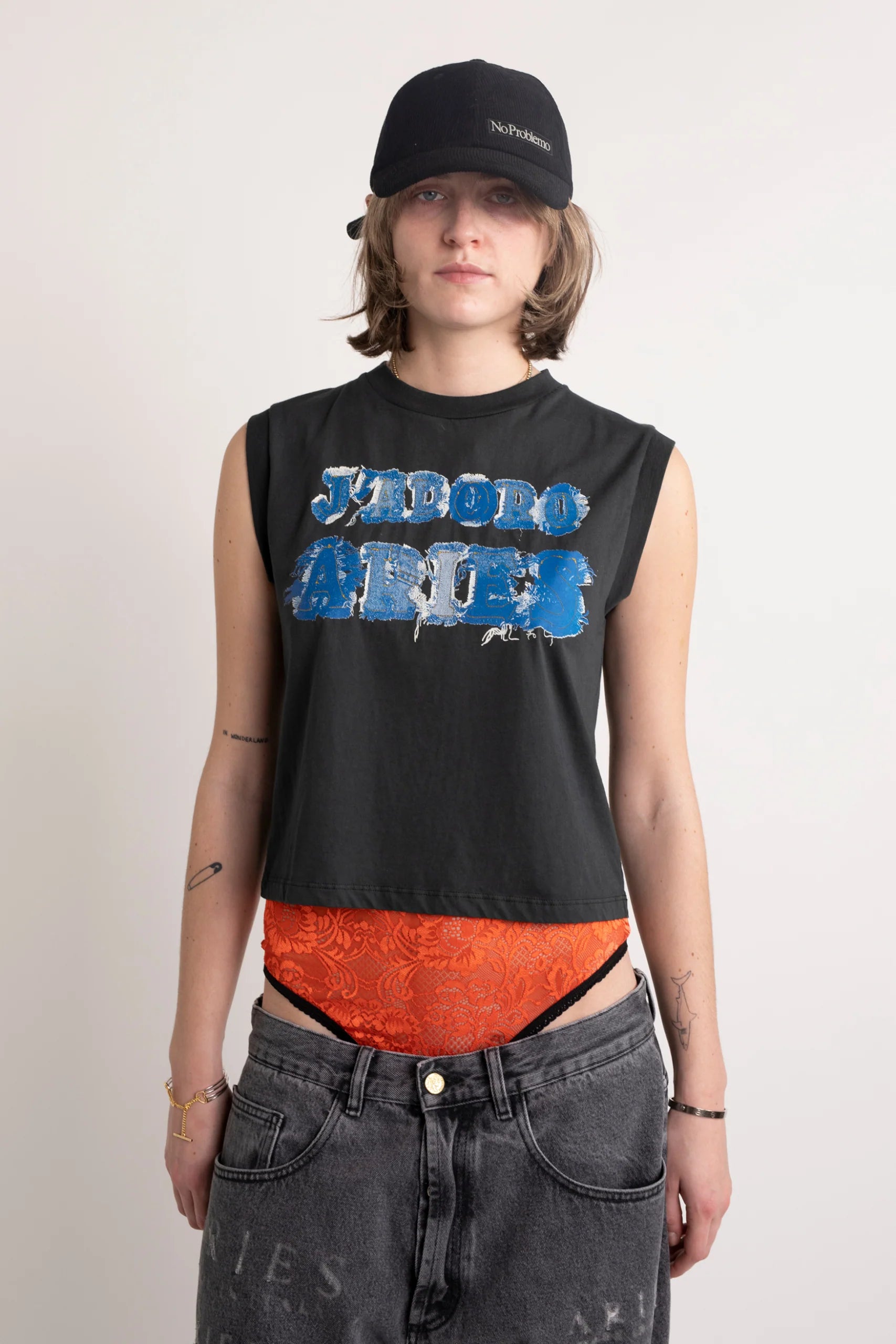 J&#39;Adoro Aries Shrunken Vest | Ink