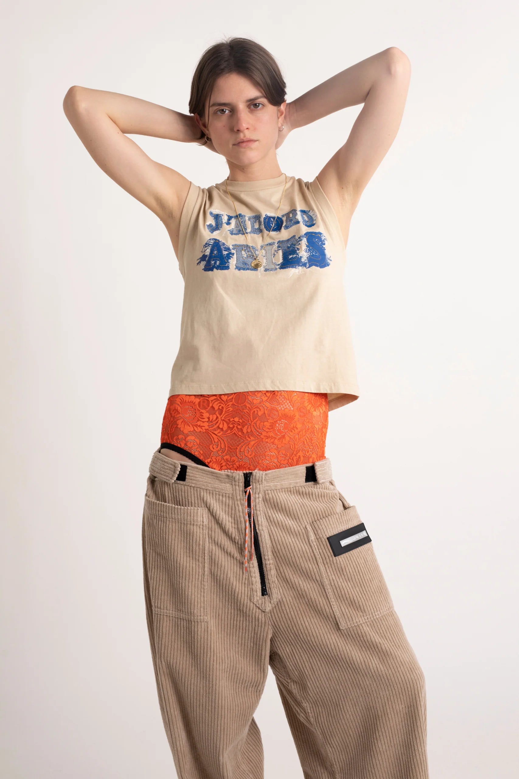 J&#39;ADORO ARIES SHRUNKEN VEST | PEBBLE