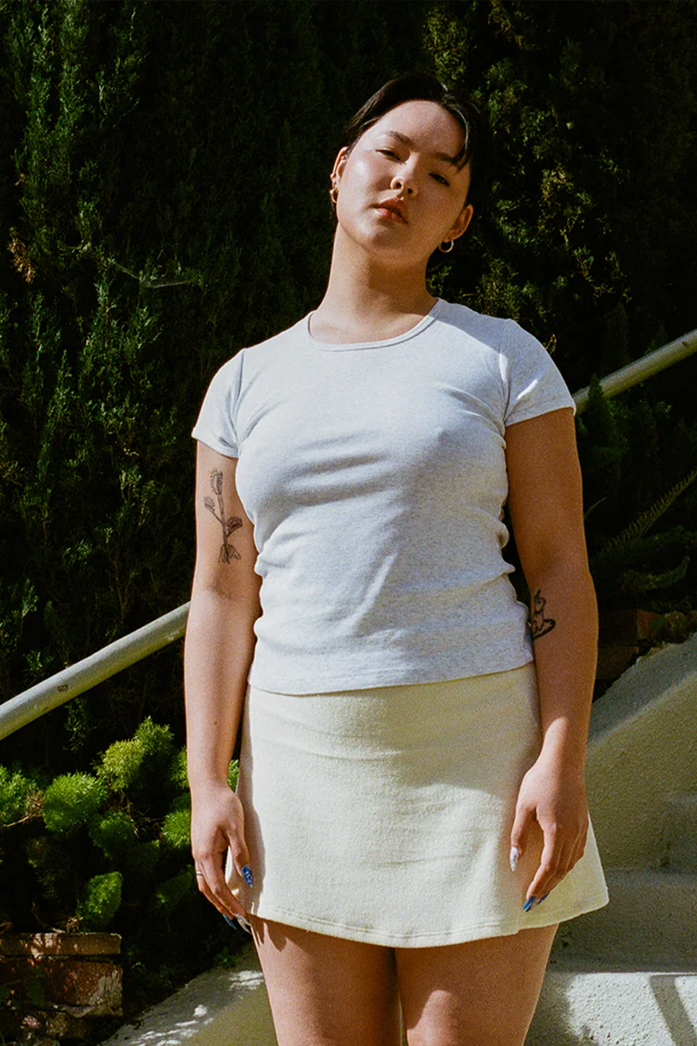 BELLEVUE TEE | ASH GREY