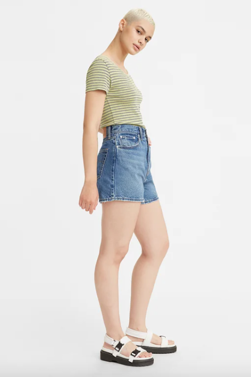 High Loose Short | Link in Bio | Stock NZ | LEVI&#39;S NZ | Black Box Boutique Auckland | Womens Fashion NZ