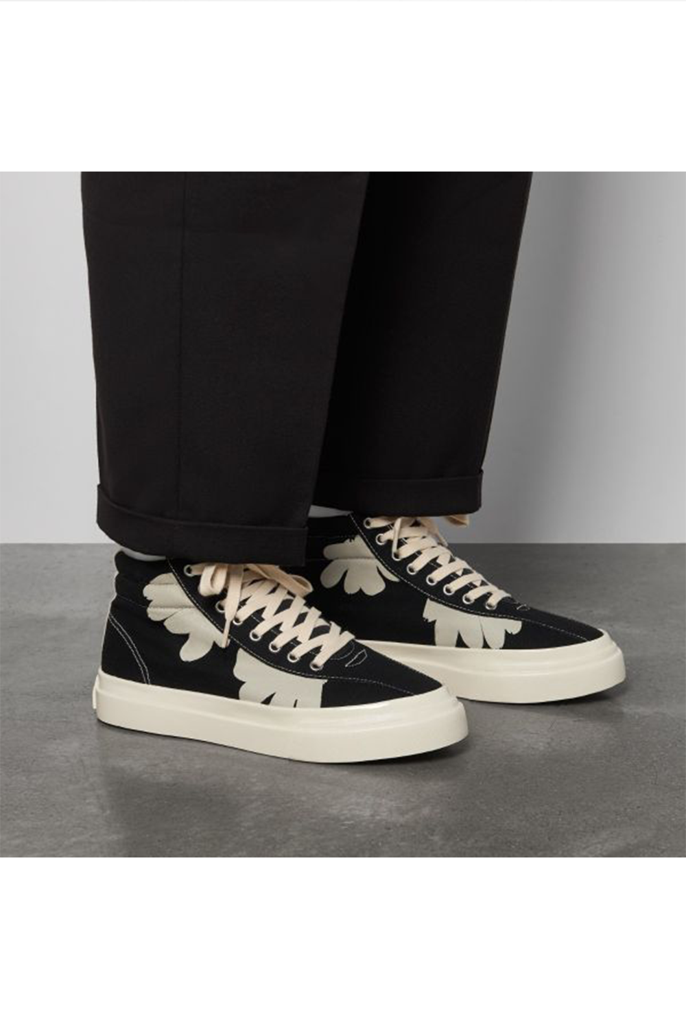 VARDEN SHROOM HANDS BLACK-ECRU | Sneaker NZ | STEPNEY WORKERS CLUB NZ | Black Box Boutique Auckland | Womens Fashion NZ